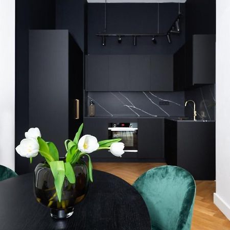 Turnkey I Premium Apartment Прага Екстер'єр фото