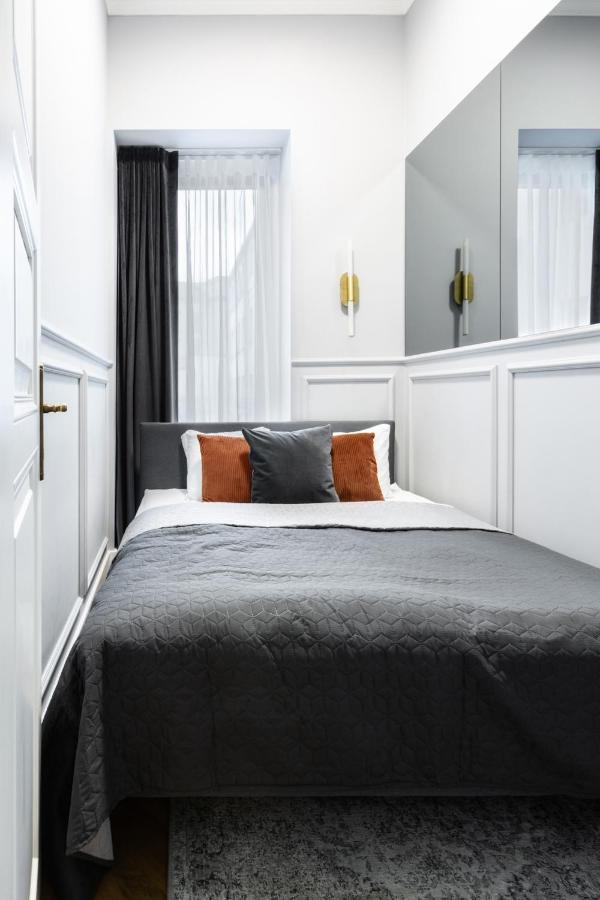 Turnkey I Premium Apartment Прага Екстер'єр фото